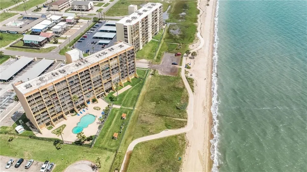 4000 Surfside Boulevard #206 Corpus Christi, TX 78402