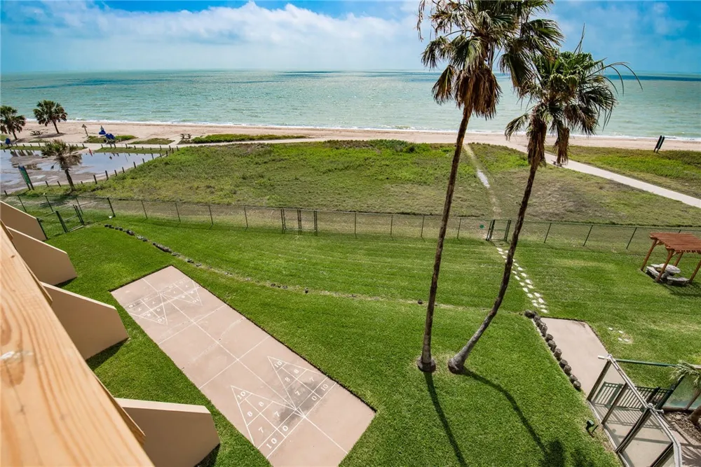 4000 Surfside Boulevard #206 Corpus Christi, TX 78402
