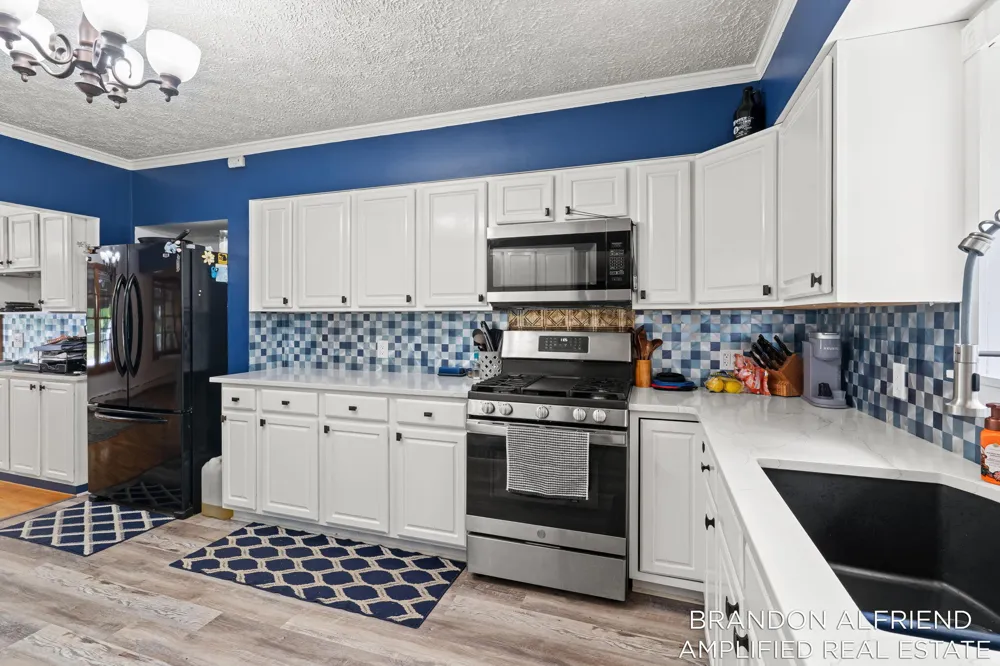 10226 SW Greenville Road Eureka Township, MI 48838