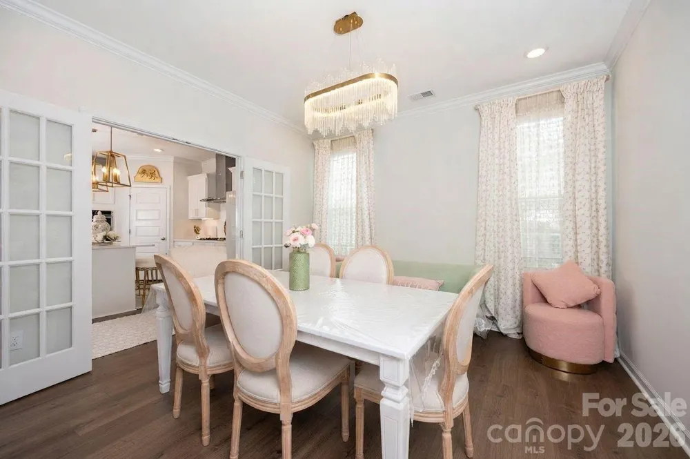 6249 Finch Meadow Court Clemmons, NC 27012