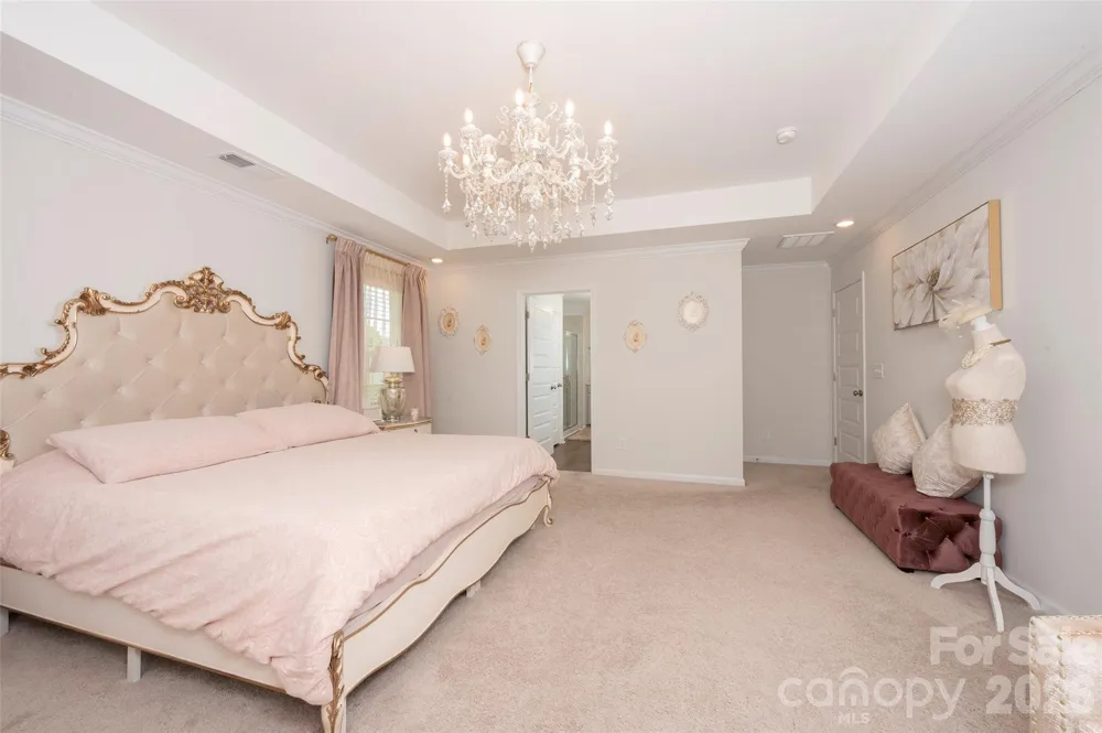 6249 Finch Meadow Court Clemmons, NC 27012