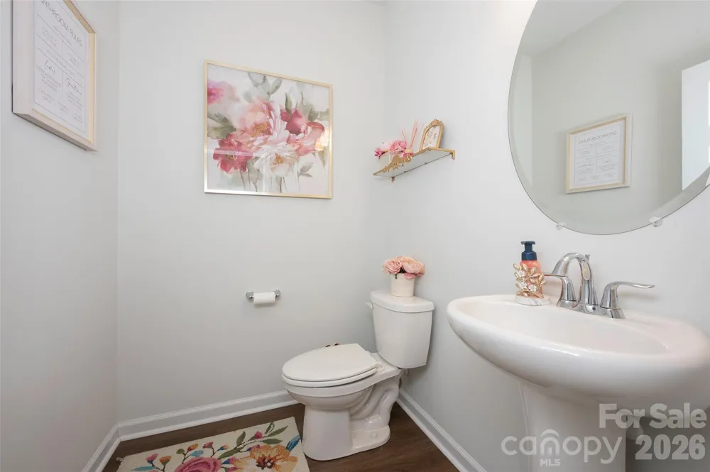6249 Finch Meadow Court Clemmons, NC 27012