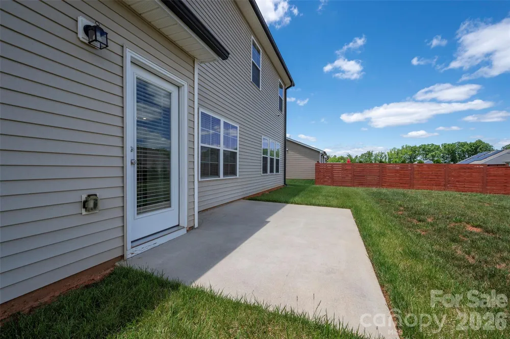 6249 Finch Meadow Court Clemmons, NC 27012