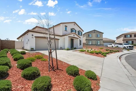 3895 W Bodega Way