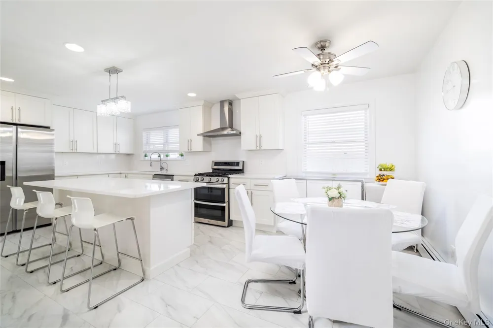 458 E Pine Street Long Beach, NY 11561