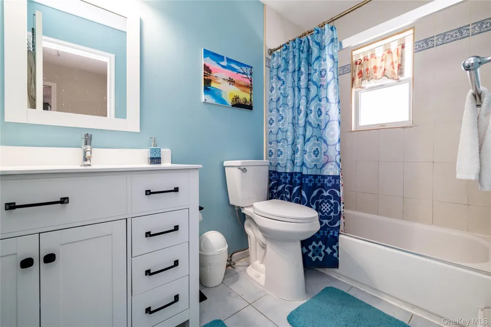 458 E Pine Street Long Beach, NY 11561