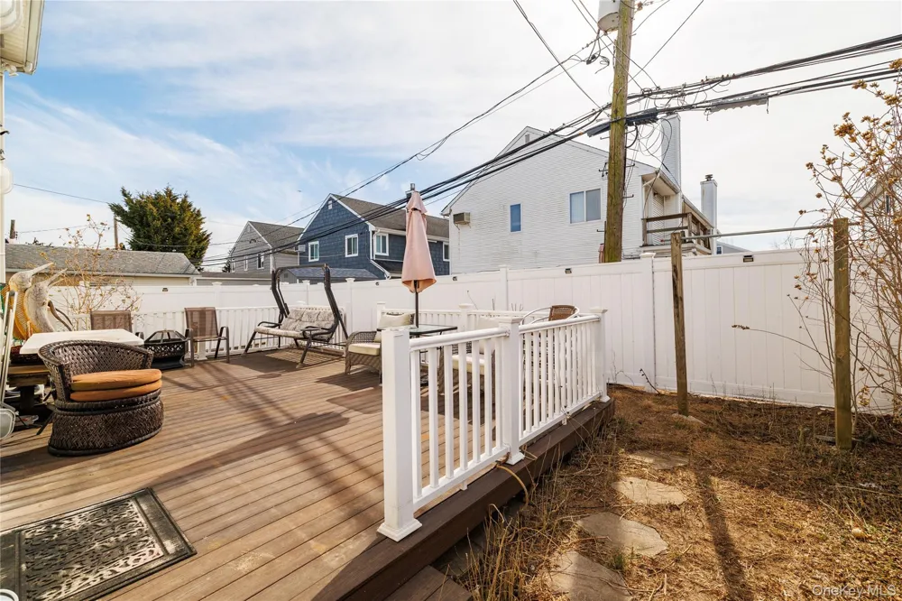 458 E Pine Street Long Beach, NY 11561