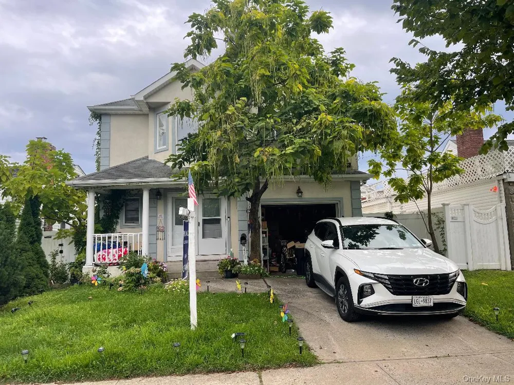 458 E Pine Street Long Beach, NY 11561