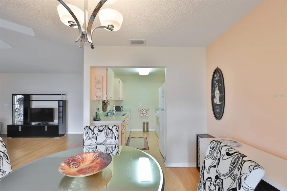 109 GLENDOWER CIRCLE Sun City Center, FL 33573