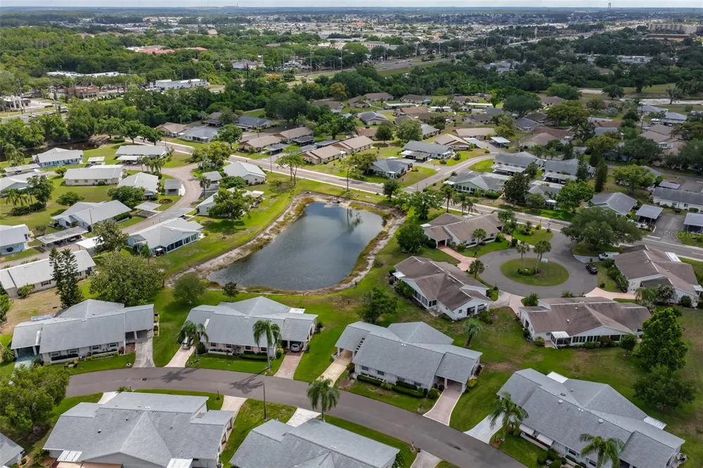 109 GLENDOWER CIRCLE Sun City Center, FL 33573