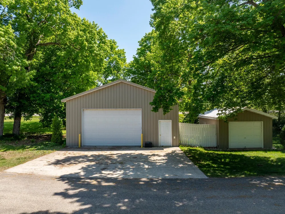 44585 Monument Beach Loop Pelican Rapids, MN 56572