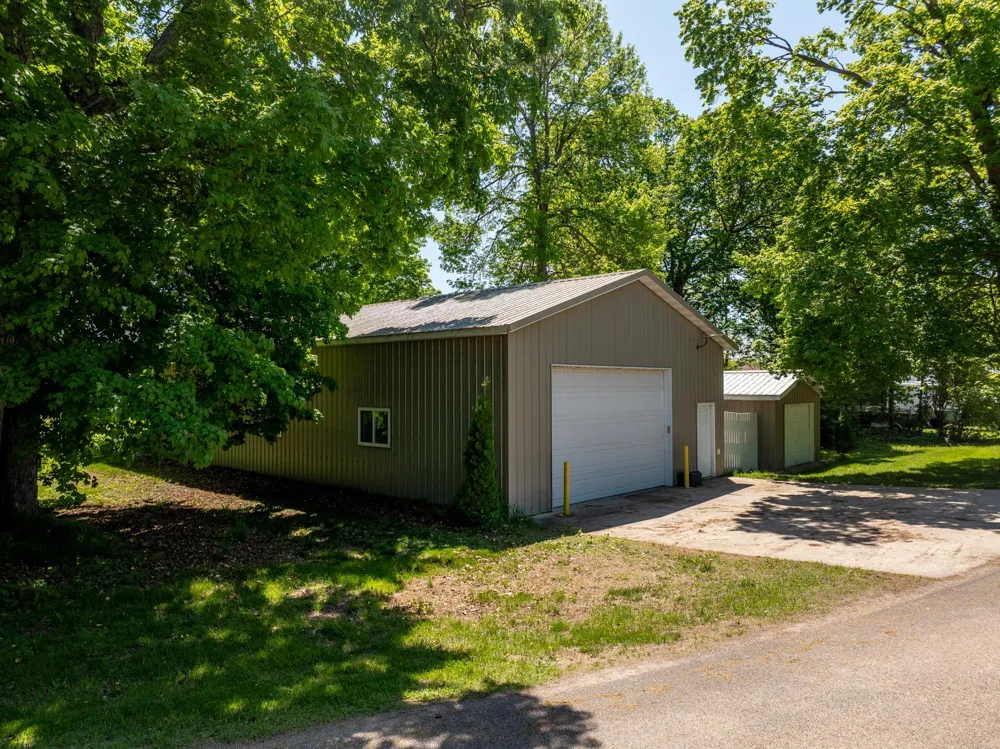 44585 Monument Beach Loop Pelican Rapids, MN 56572