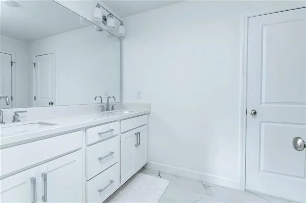 1972 Deco Drive Kennesaw, GA 30144