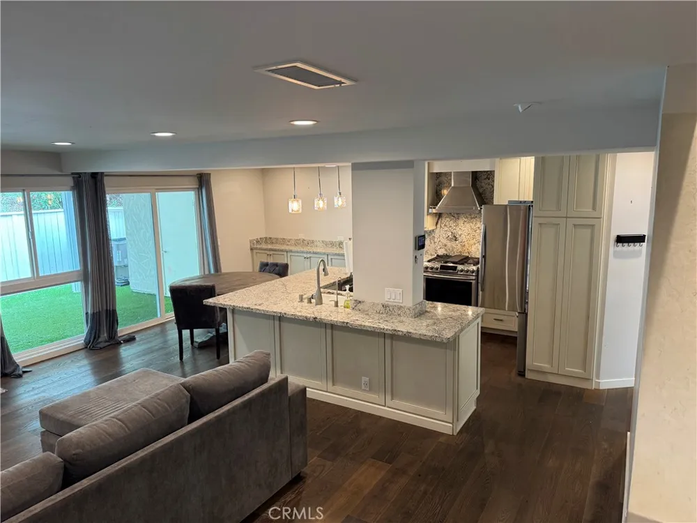 30724 CALLE RESPLENDOR San Juan Capistrano, CA 92675