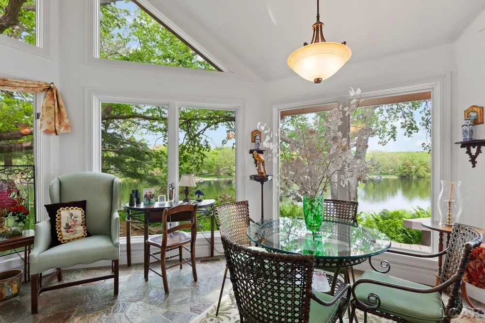 25 S Shore Drive Woodstock Township, MI 49220