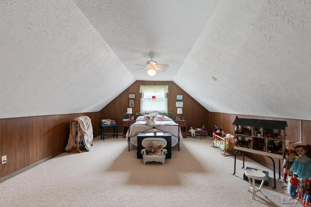 25 S Shore Drive Woodstock Township, MI 49220