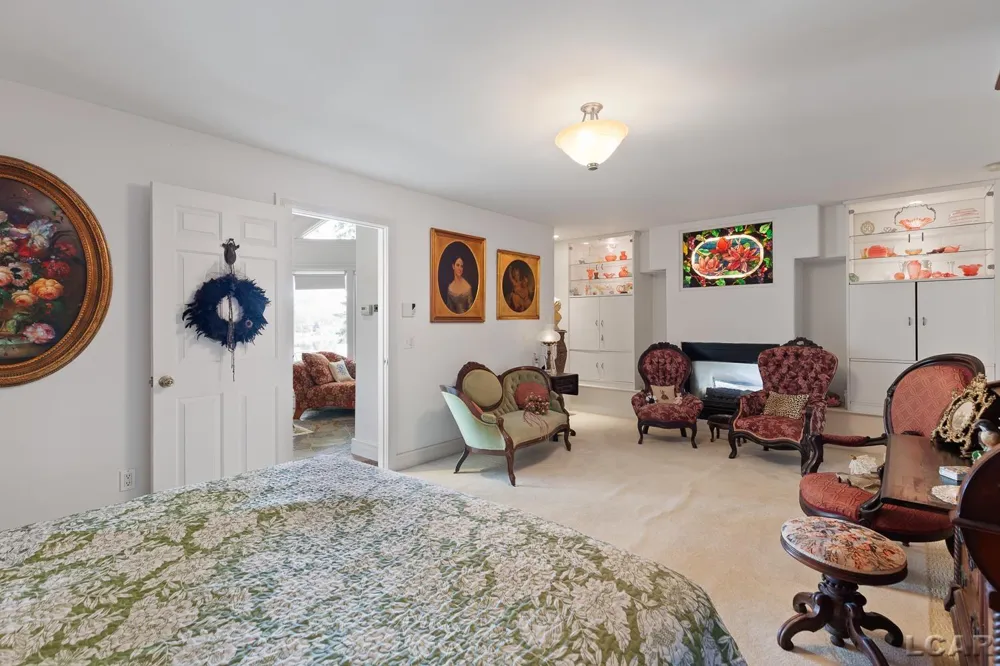 25 S Shore Drive Woodstock Township, MI 49220