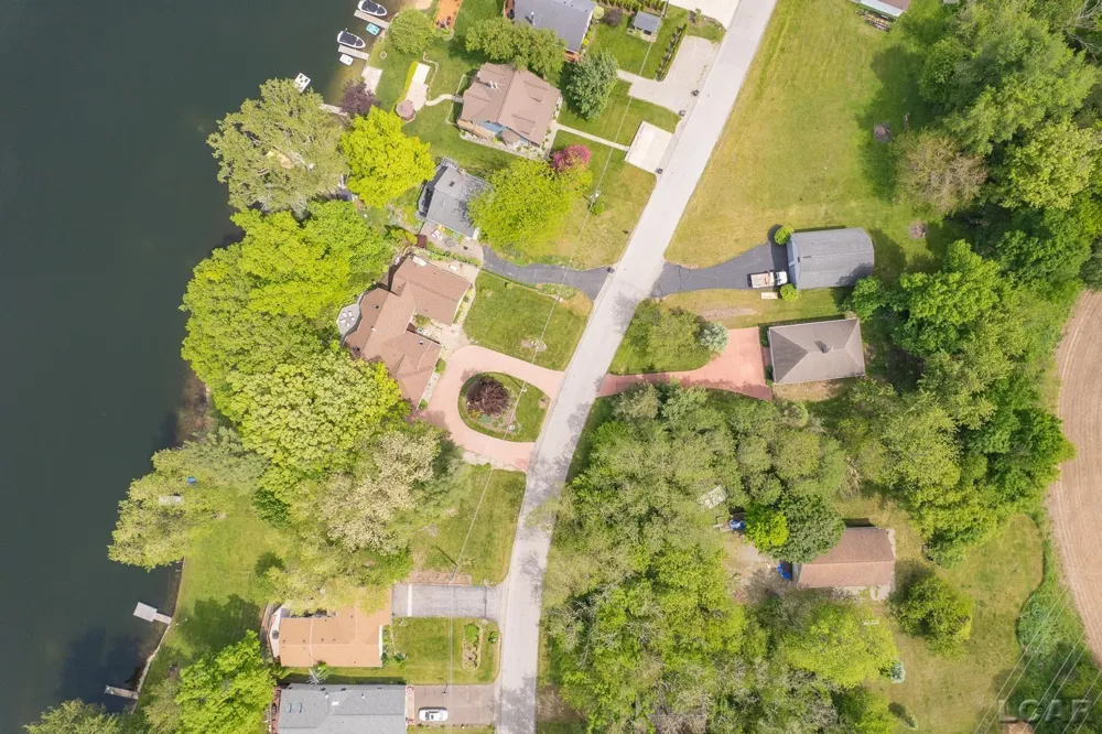 25 S Shore Drive Woodstock Township, MI 49220