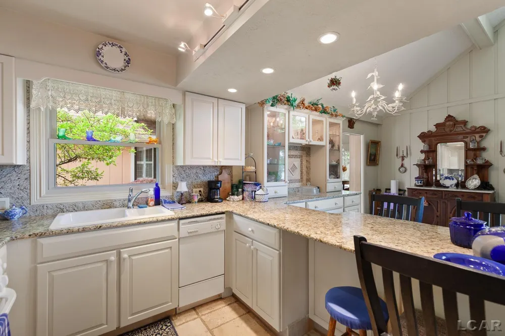 25 S Shore Drive Woodstock Township, MI 49220