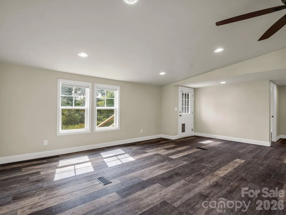 128 Cook Lane #(25 Acres) Mills River, NC 28759