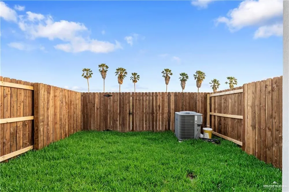 3500 Vanessa Lane #7 Weslaco, TX 78596