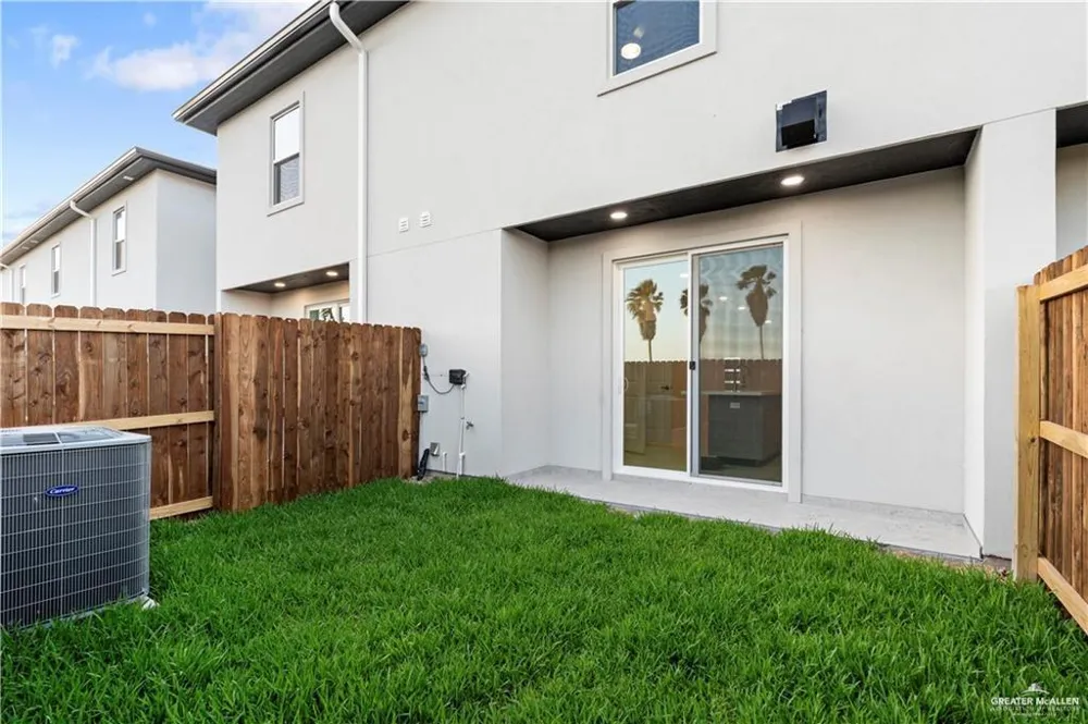 3500 Vanessa Lane #7 Weslaco, TX 78596