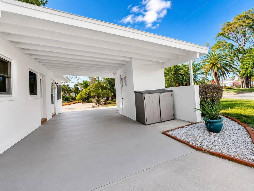 301 41ST AVENUE St Pete Beach, FL 33706