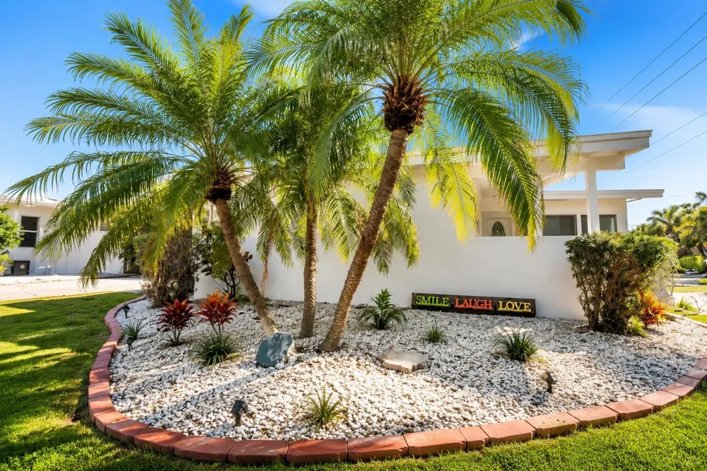 301 41ST AVENUE St Pete Beach, FL 33706