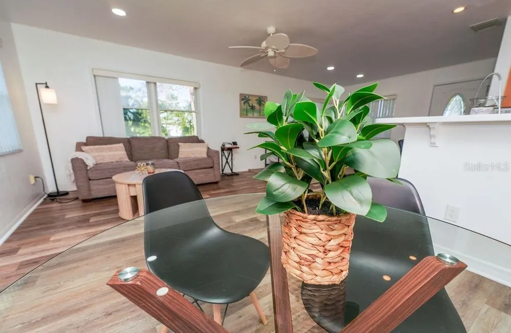301 41ST AVENUE St Pete Beach, FL 33706