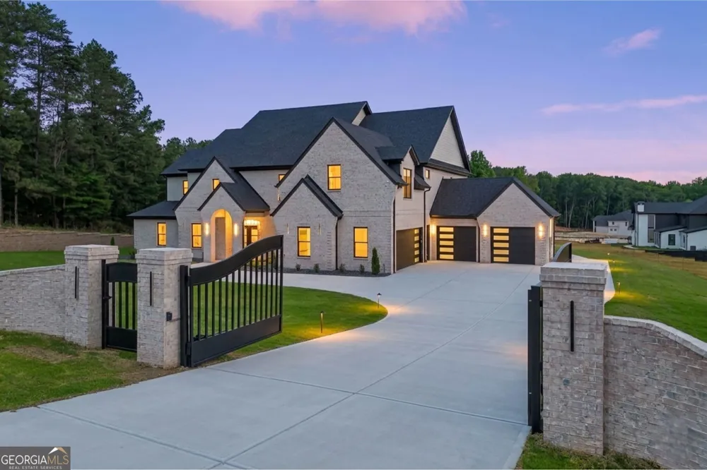 3207 Thompson Mill RD Buford, GA 30519