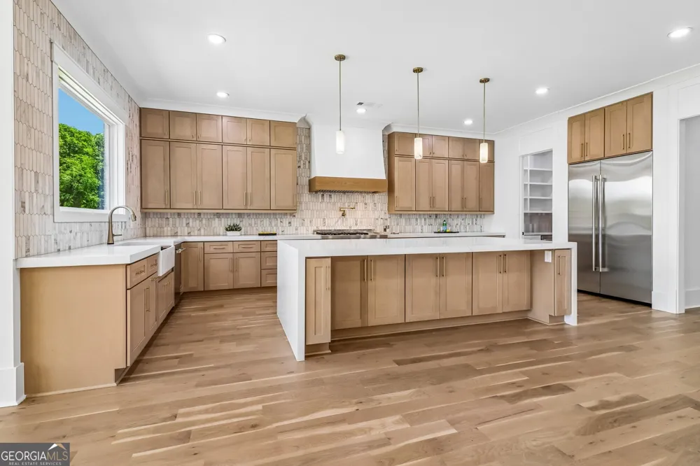 3207 Thompson Mill RD Buford, GA 30519