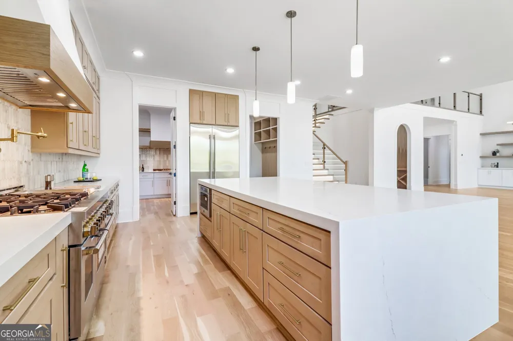 3207 Thompson Mill RD Buford, GA 30519