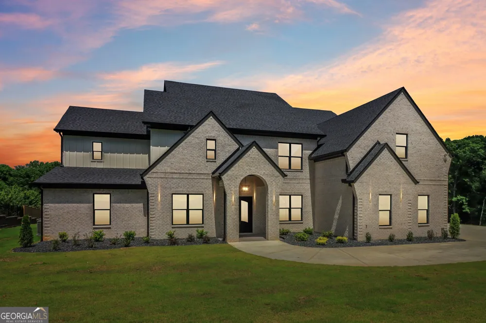3207 Thompson Mill RD Buford, GA 30519
