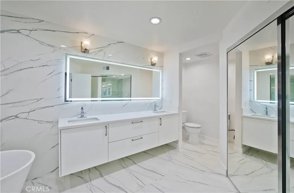 5333 Zelzah Avenue #102 Encino, CA 91316