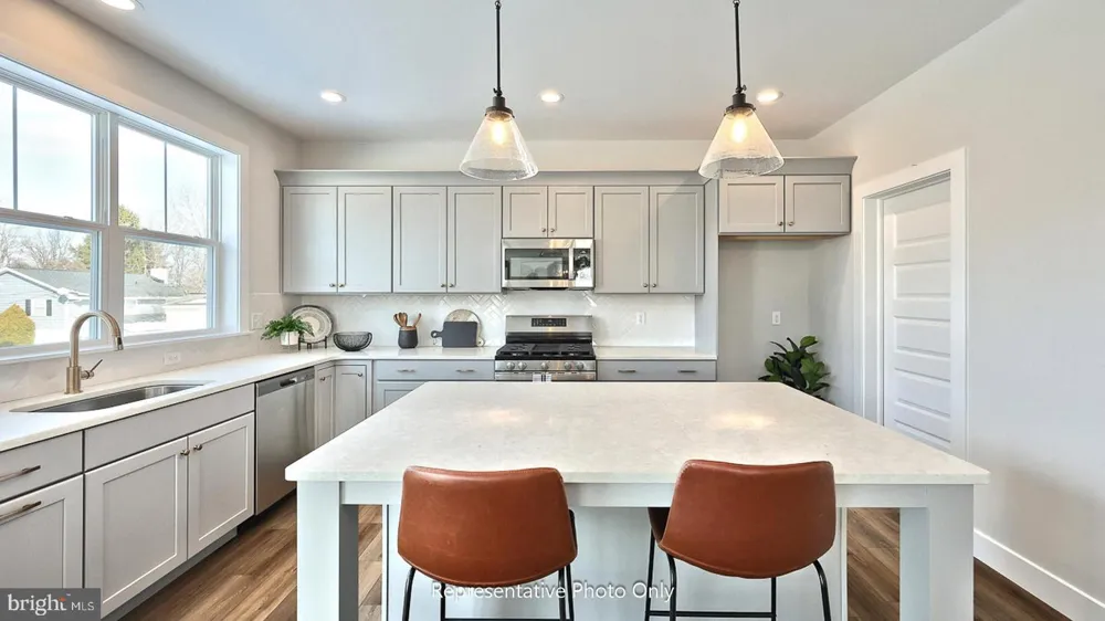 101 CARDINAL COURT York, PA 17408