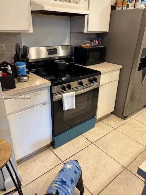3190 Bird Ave #15 Coconut Grove, FL 33133