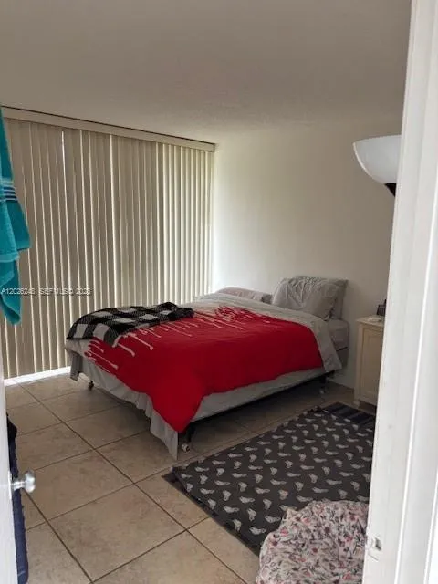 3190 Bird Ave #15 Coconut Grove, FL 33133