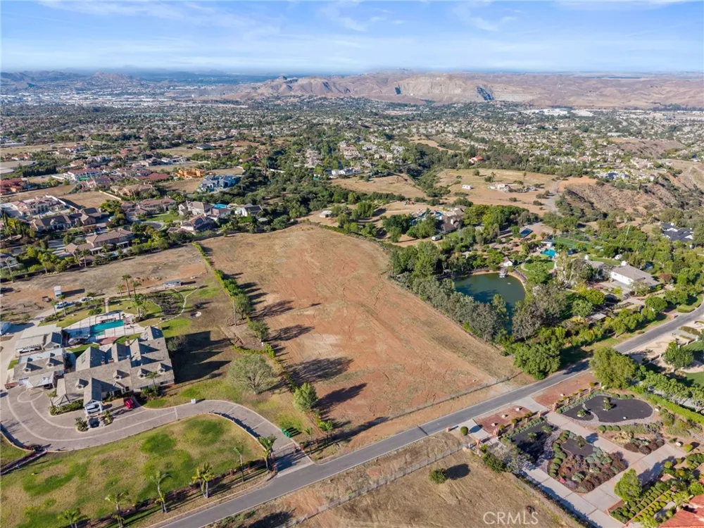 Hidden Springs Drive Corona, CA 92881