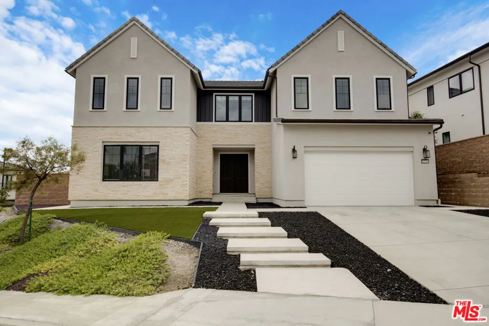 20204 W Albion Way Porter Ranch, CA 91326