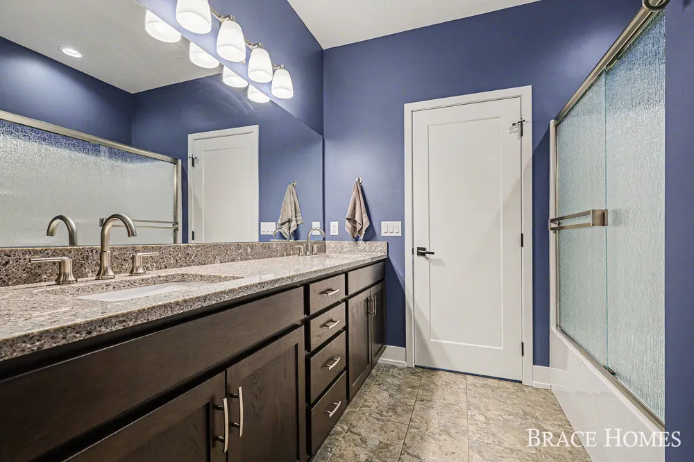 6234 Hall Street SE Cascade Charter Township, MI 49546