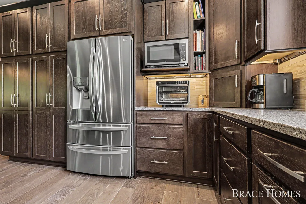 6234 Hall Street SE Cascade Charter Township, MI 49546