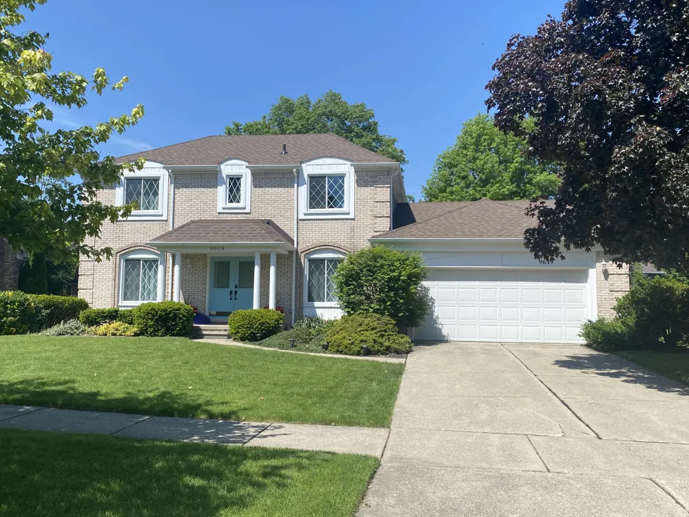 9639 Canton Center Road Plymouth Charter Township, MI 48170