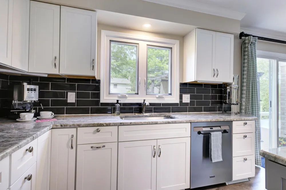 9639 Canton Center Road Plymouth Charter Township, MI 48170