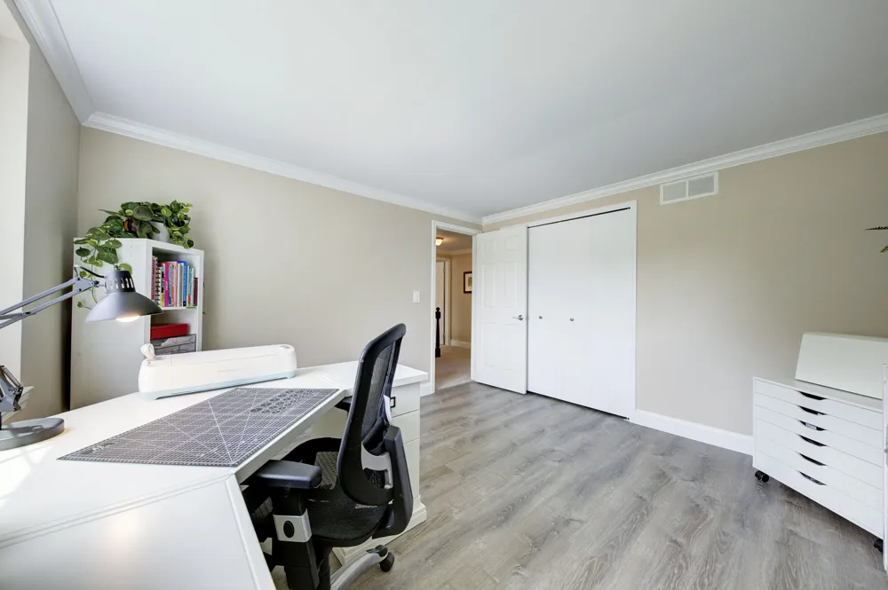 9639 Canton Center Road Plymouth Charter Township, MI 48170