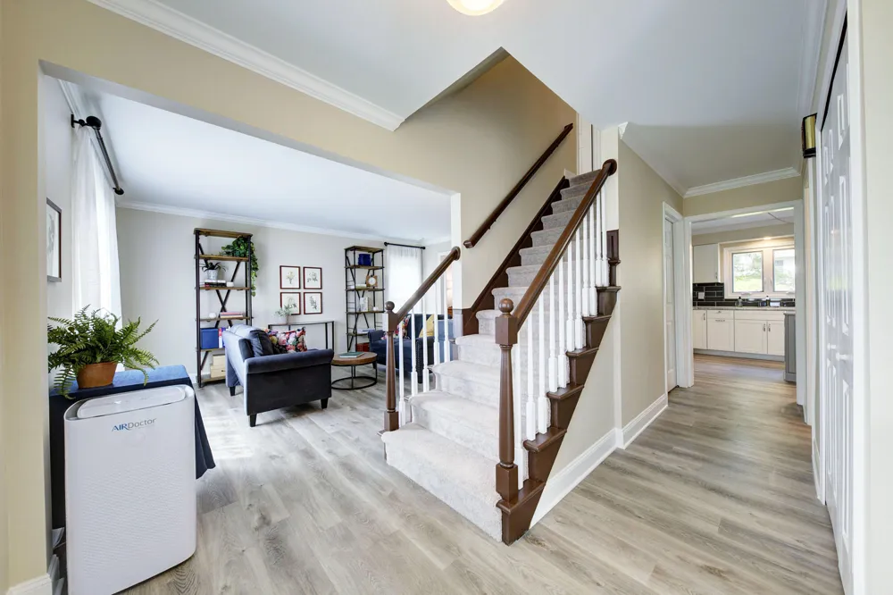 9639 Canton Center Road Plymouth Charter Township, MI 48170