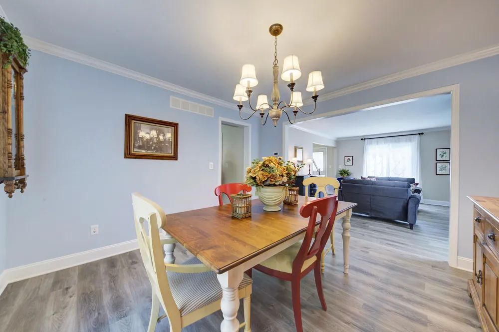 9639 Canton Center Road Plymouth Charter Township, MI 48170
