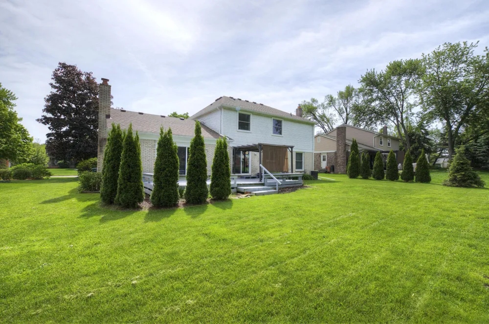 9639 Canton Center Road Plymouth Charter Township, MI 48170
