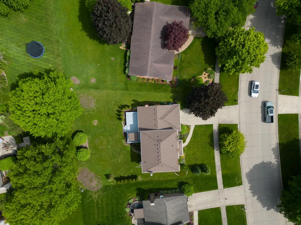 9639 Canton Center Road Plymouth Charter Township, MI 48170