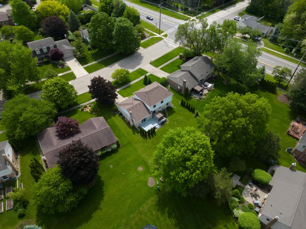 9639 Canton Center Road Plymouth Charter Township, MI 48170