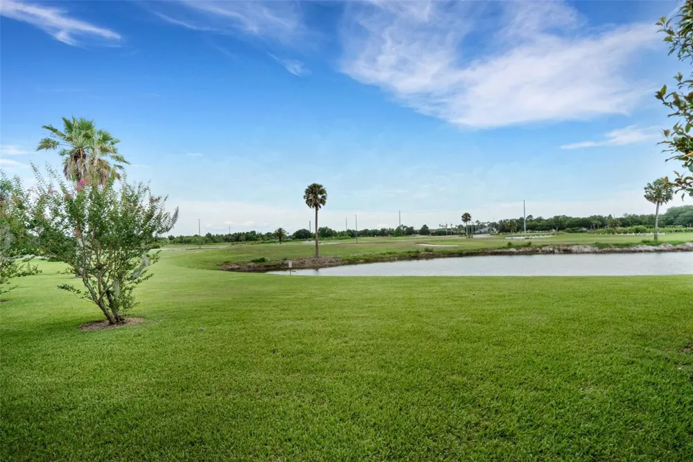 313 EAGLE RIDGE DRIVE #313 Davenport, FL 33837